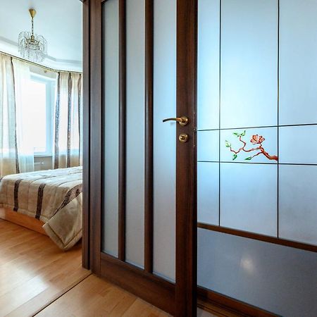 Happy Time Appartement Odessa Buitenkant foto